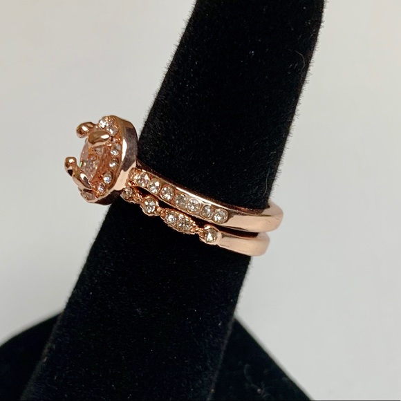 5⭐️RATED | CZ Diamond Simulant Ring Set - Picture 5 of 7